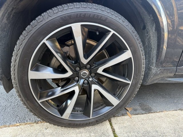 Used 2019 Volvo XC90 T6 Momentum w/ Advanced Package image 5