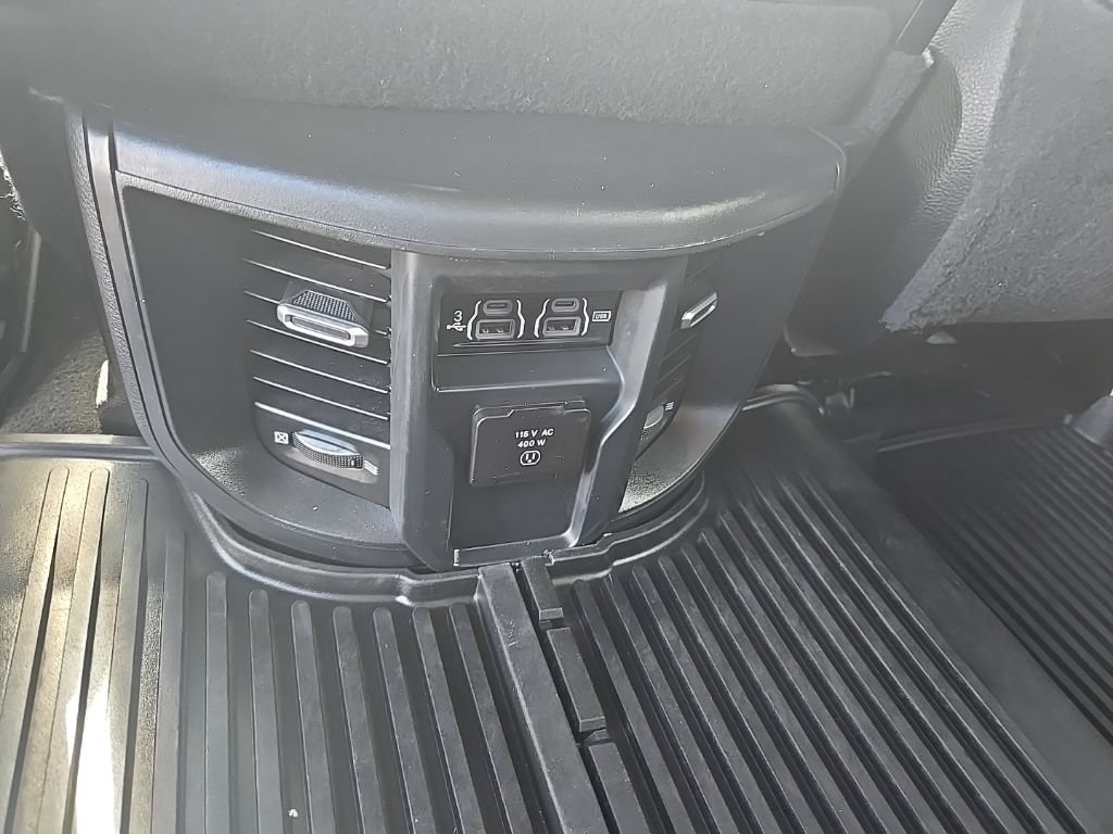 Used 2020 RAM 3500 Laramie AWD/4WD image 26