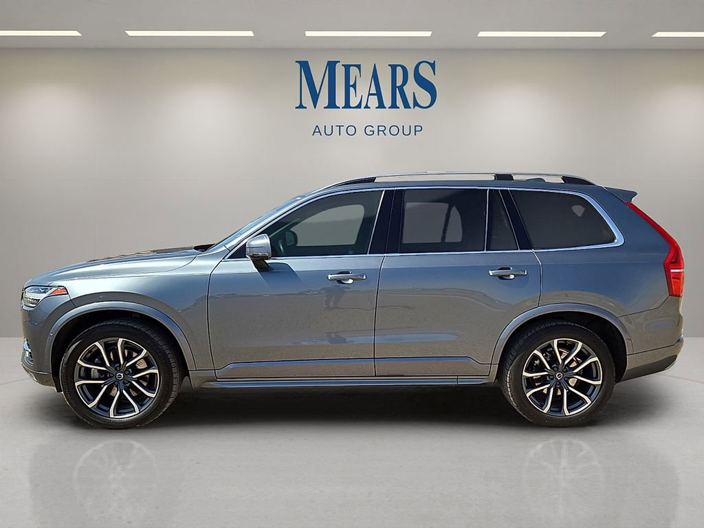 Used 2019 Volvo XC90 T6 Momentum image 2