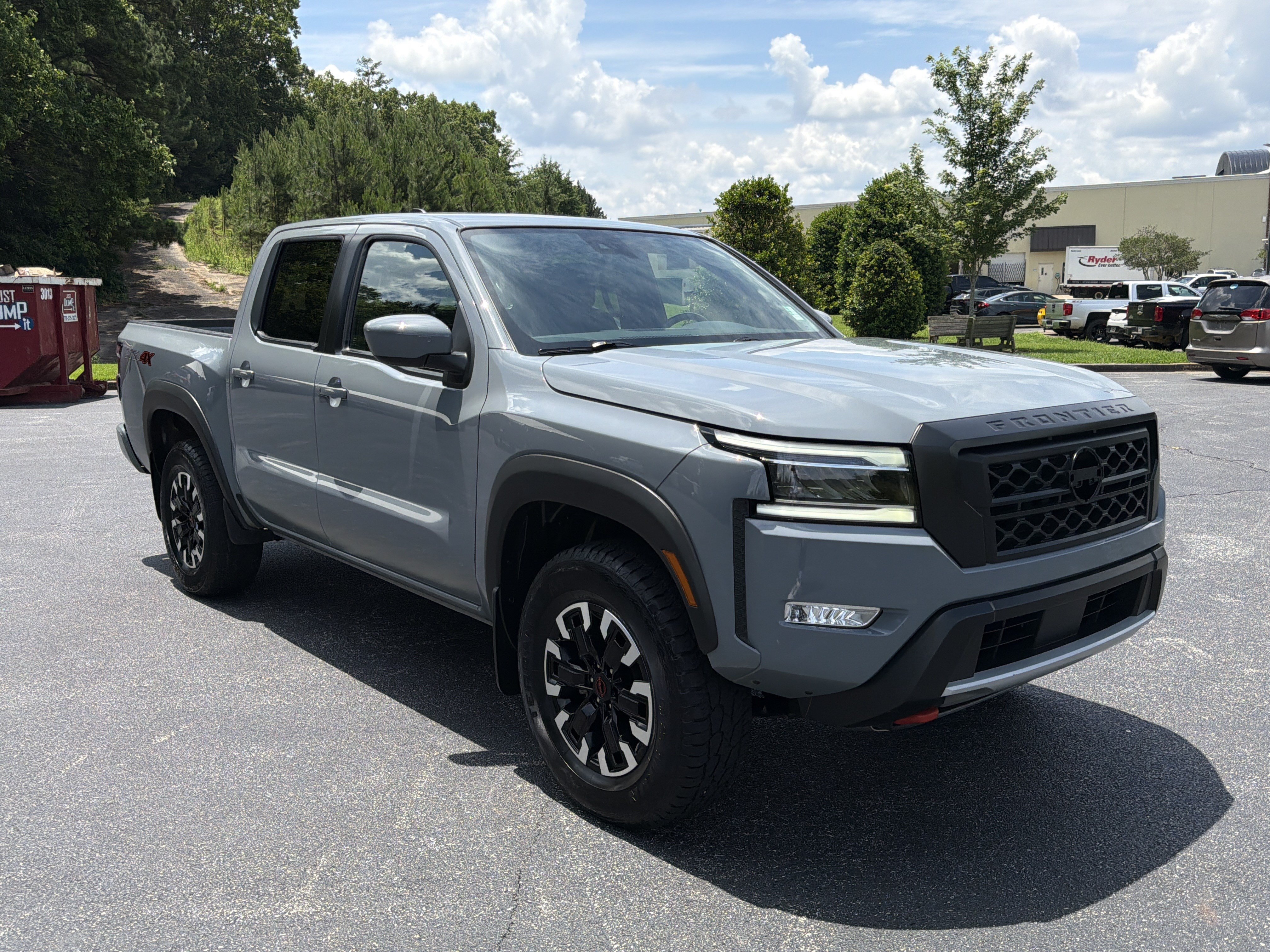 Used 2024 Nissan Frontier PRO-4X w/ Technology Package AWD/4WD image 3