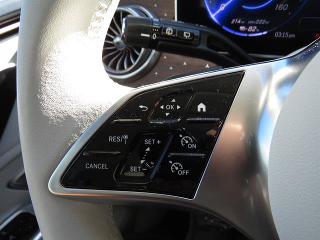 Used 2023 Mercedes-Benz EQE 500 4MATIC SUV image 9