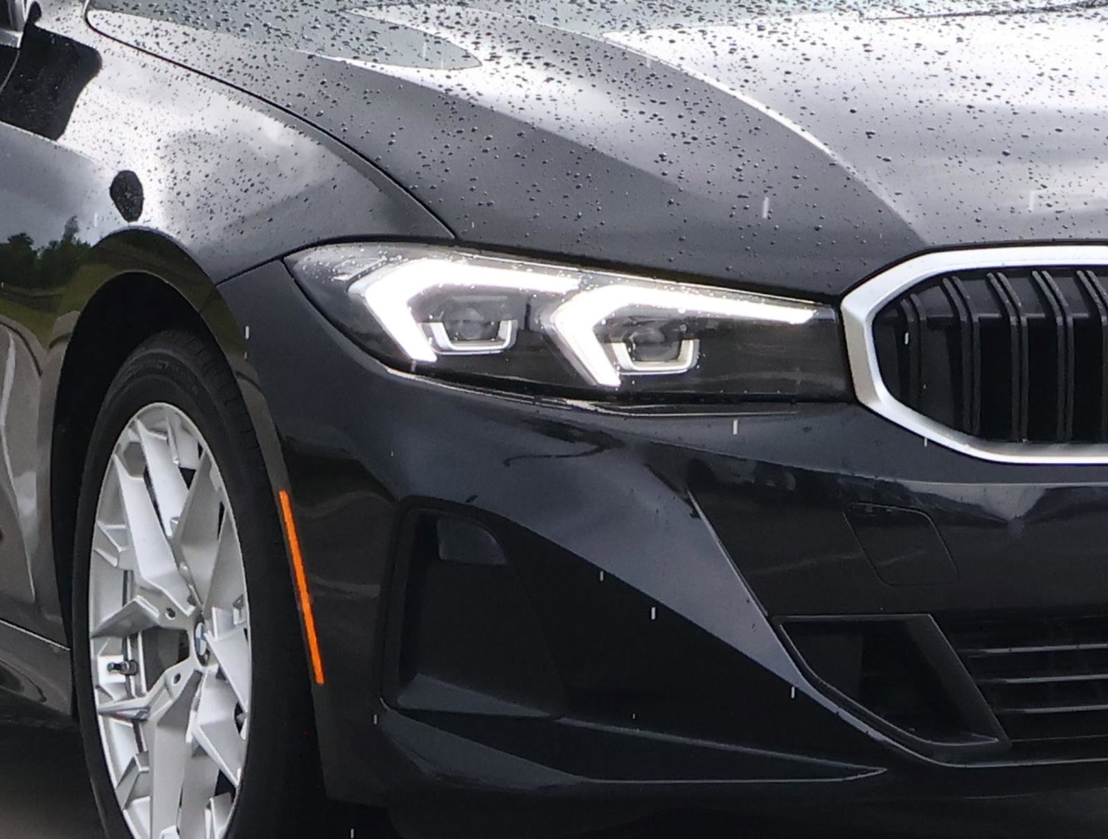 Used 2025 BMW 330i xDrive Sedan AWD/4WD image 7