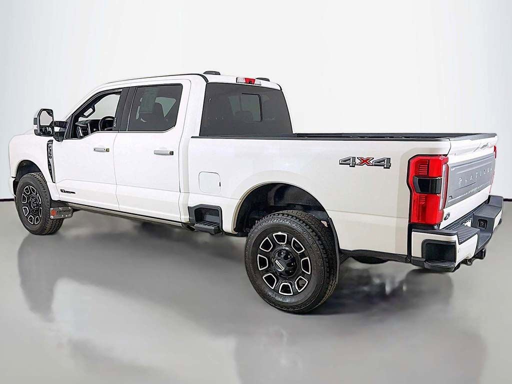 Used 2024 Ford F350 Platinum image 12