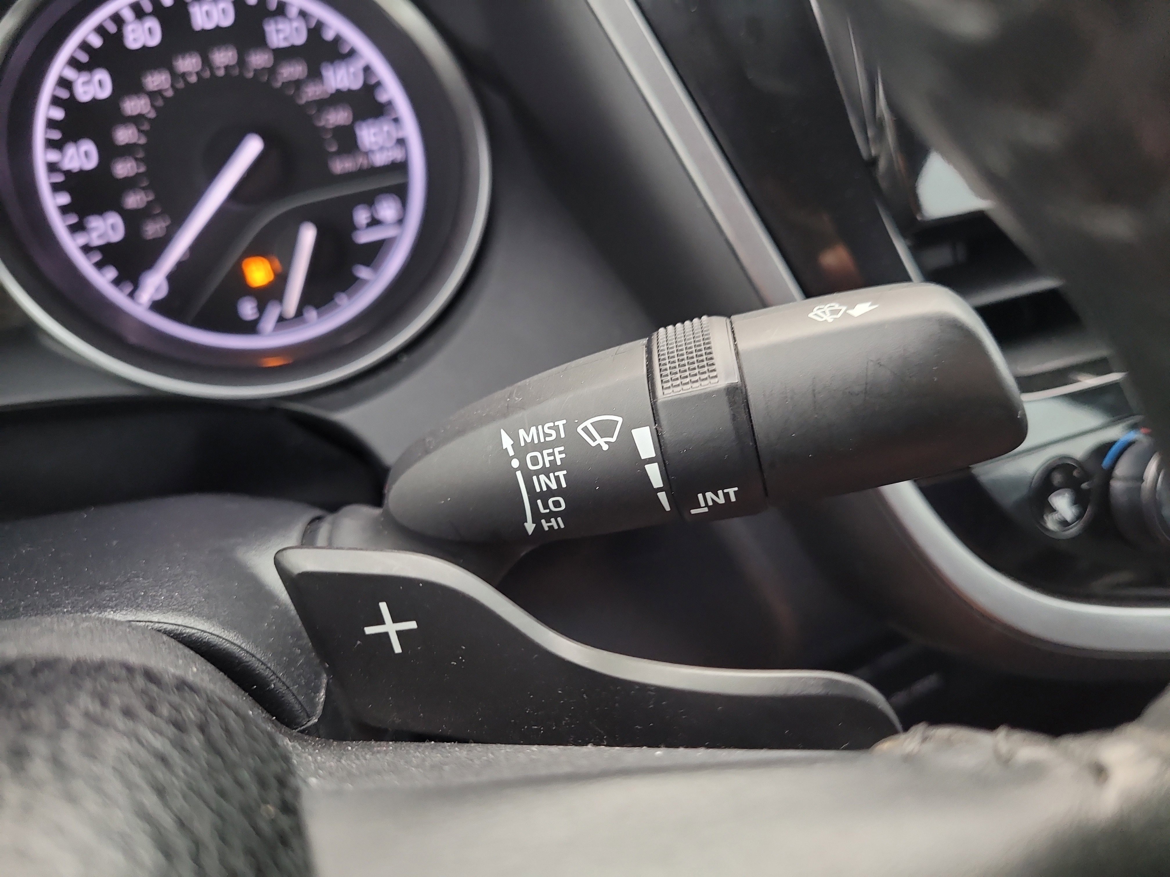 Used 2024 Toyota Camry SE image 29