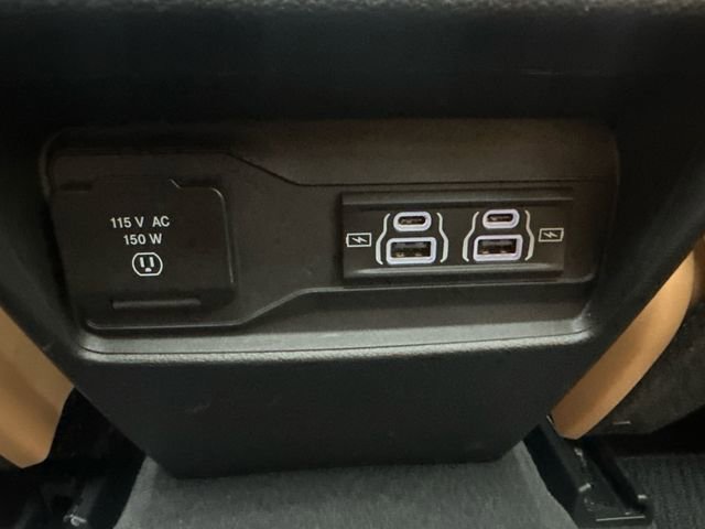 Used 2024 Jeep Grand Cherokee Summit image 19