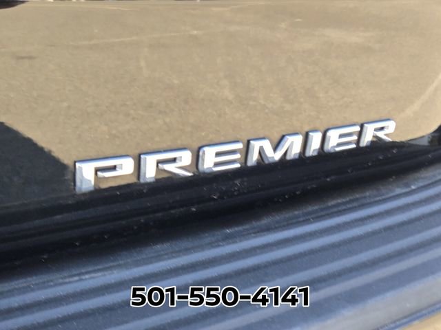Used 2021 Chevrolet Suburban Premier w/ Premium Package image 17