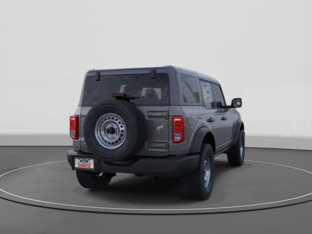 New 2025 Ford Bronco 4-Door image 8