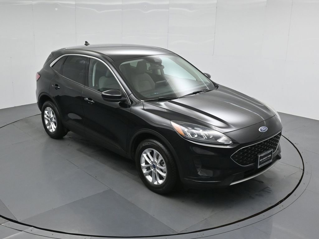 Certified 2021 Ford Escape SE image 37