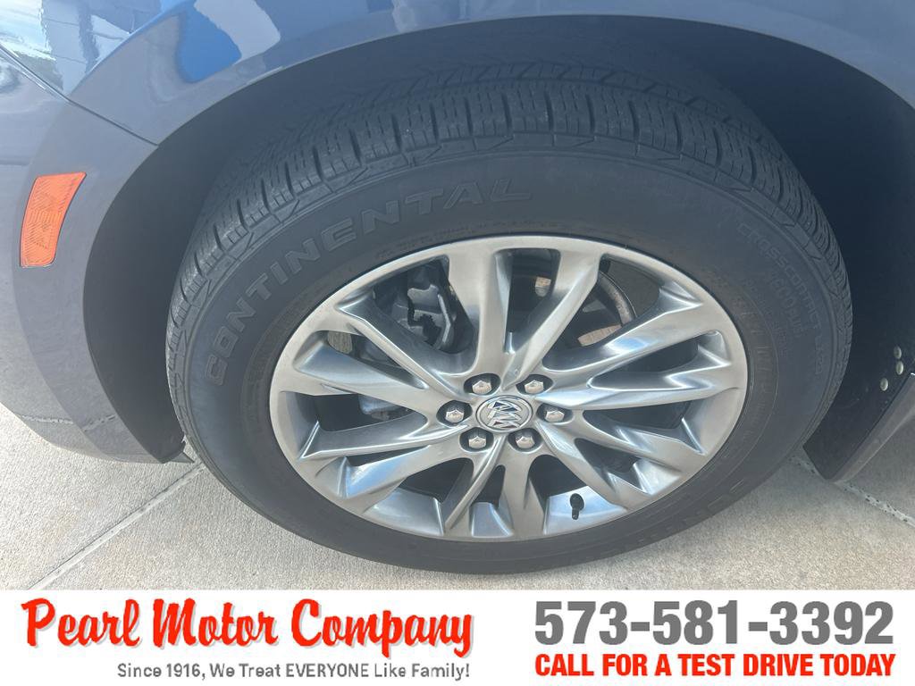 Certified 2023 Buick Enclave Avenir w/ Avenir Technology Package AWD/4WD image 8