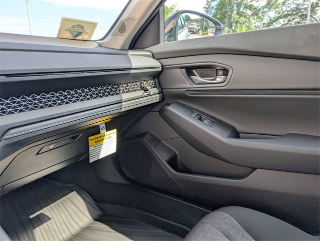 New 2025 Honda Accord SE image 24