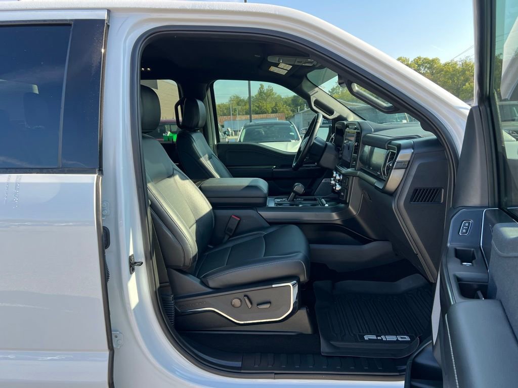 Used 2024 Ford F150 Lariat w/ FX4 Off-Road Package image 22