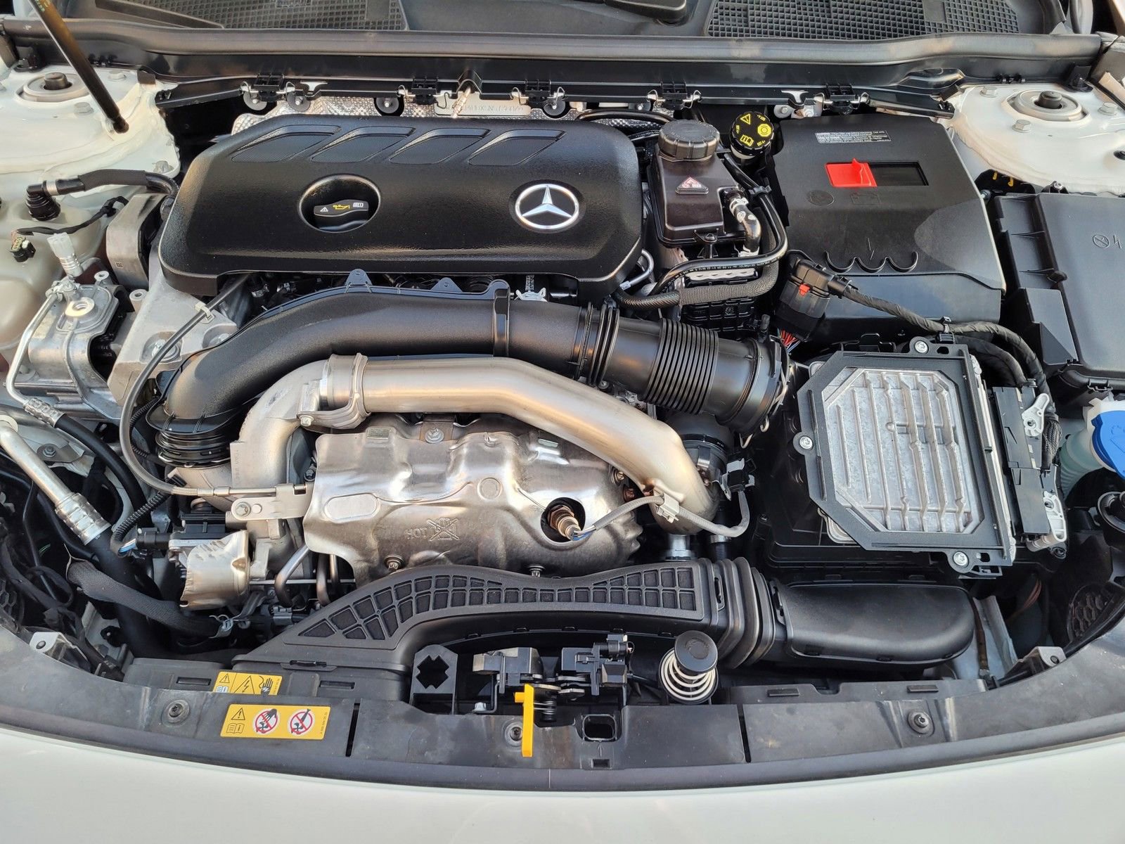 Used 2025 Mercedes-Benz CLA 250 4MATIC image 28