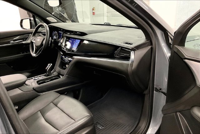 Used 2021 Cadillac XT6 Sport AWD/4WD image 18