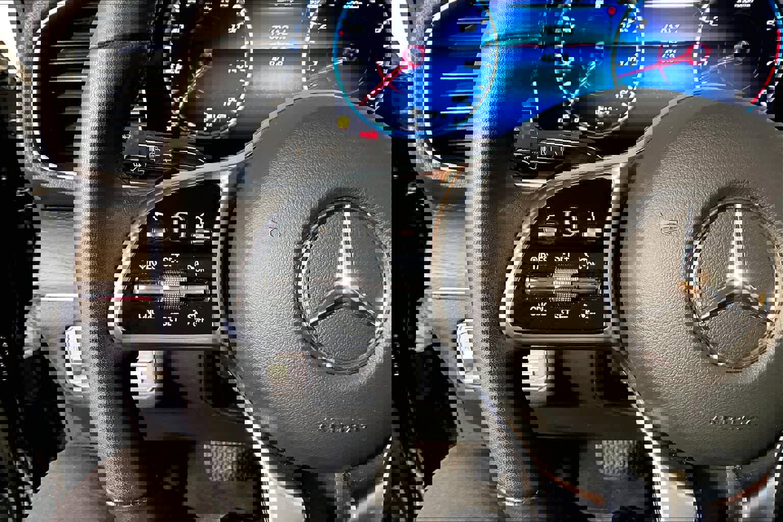 Used 2023 Mercedes-Benz GLE 350 4MATIC image 24