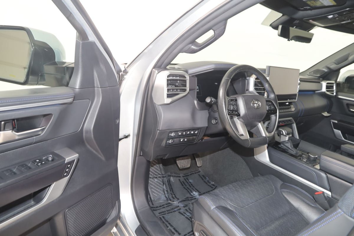 Used 2023 Toyota Tundra Platinum AWD/4WD image 48