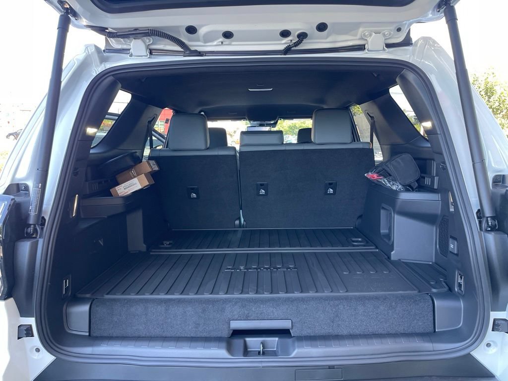 New 2026 Toyota 4Runner Trailhunter AWD/4WD image 28