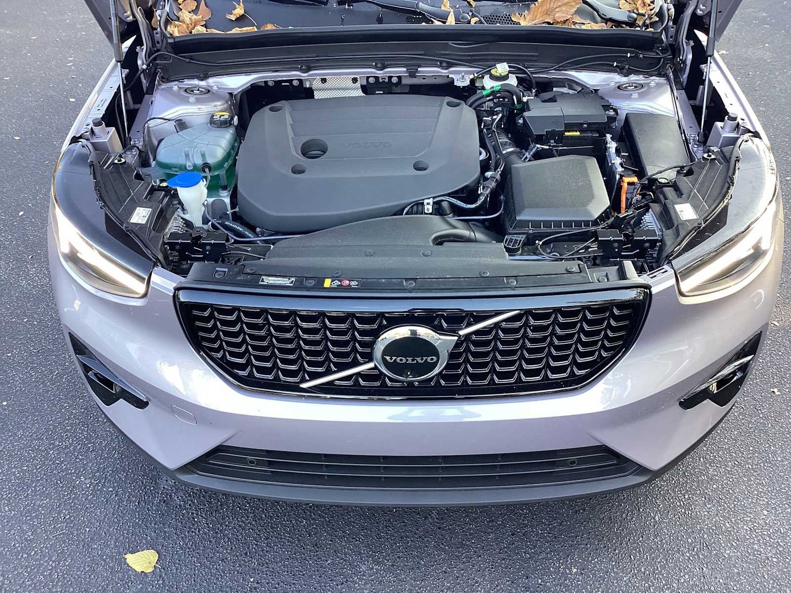 Used 2026 Volvo XC40 B5 Plus w/ Protection Package Premier image 73