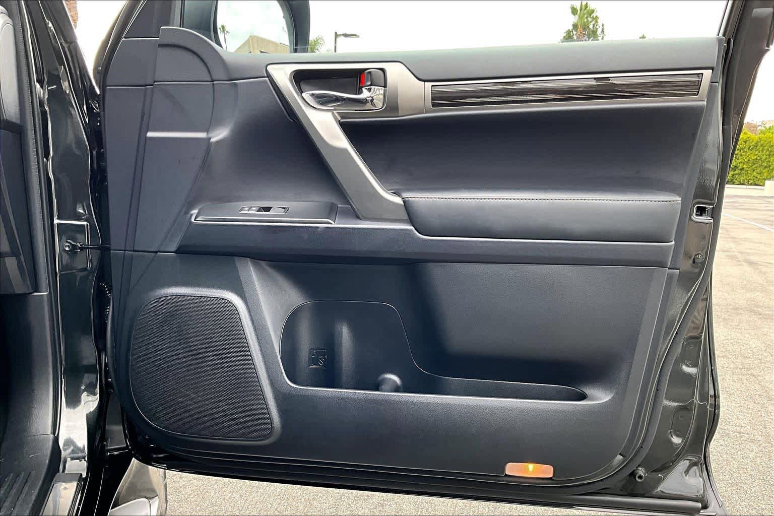 Certified 2023 Lexus GX 460 Premium w/ Premium Package AWD/4WD image 21