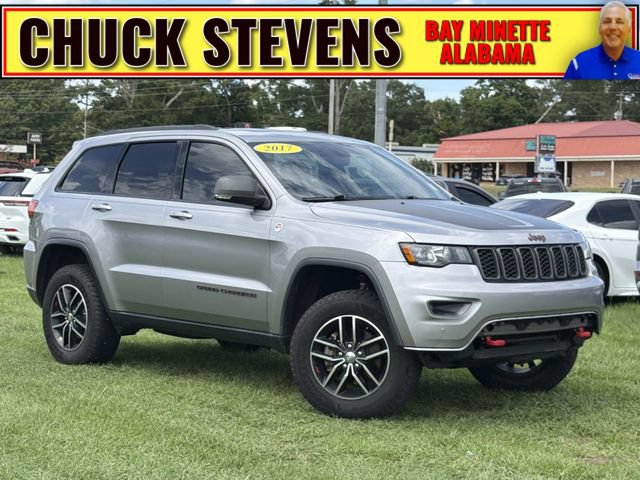 Used 2017 Jeep Grand Cherokee Trailhawk AWD/4WD image 1