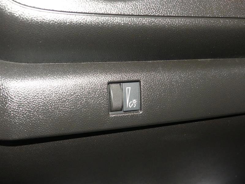 Used 2024 Chevrolet Colorado W/T image 26