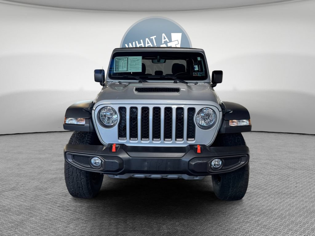Used 2023 Jeep Gladiator Mojave w/ Cold Weather Group AWD/4WD image 9