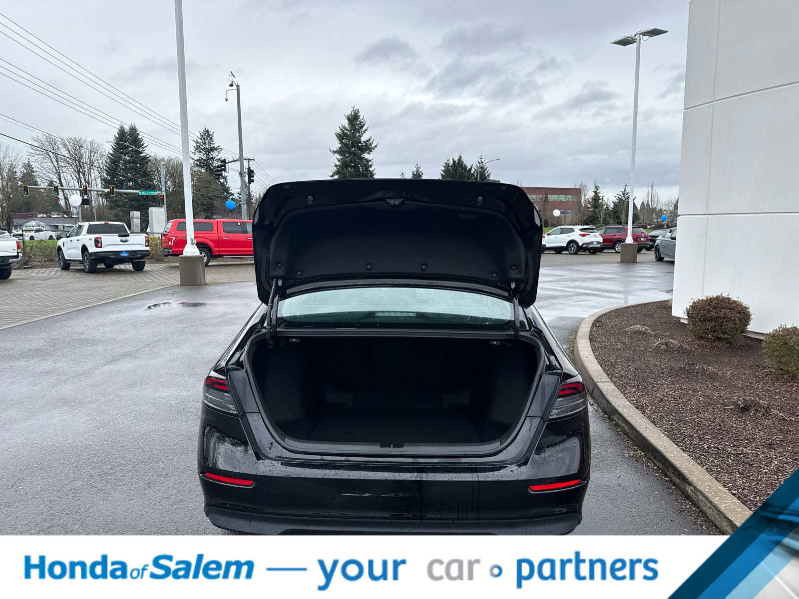 Used 2024 Honda Accord EX image 19