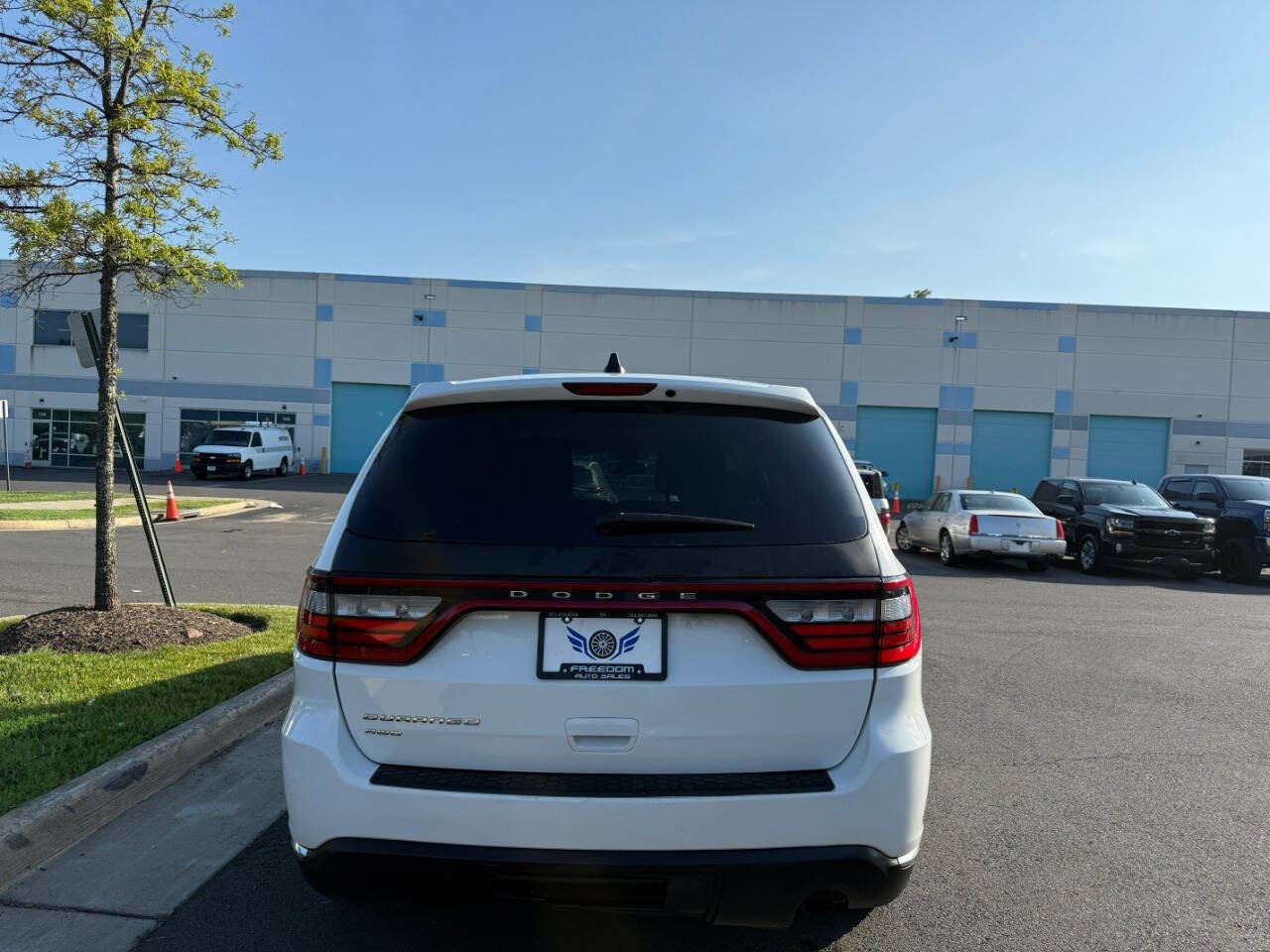 Used 2017 Dodge Durango SXT w/ 3rd Row Seating Group image 7