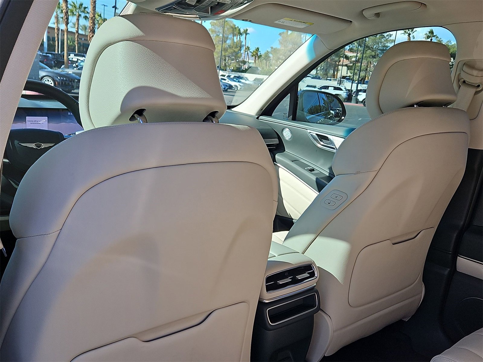 Certified 2025 Genesis GV80 2.5T Select image 16