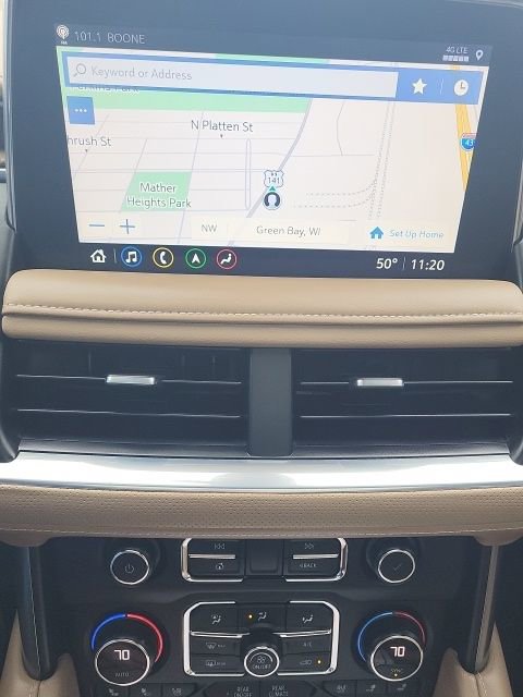 Used 2021 Chevrolet Suburban Premier w/ Premium Package image 4