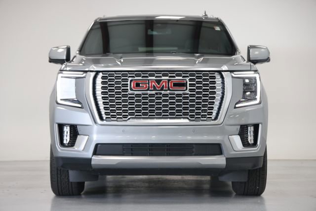 Used 2024 GMC Yukon XL Denali AWD/4WD image 2