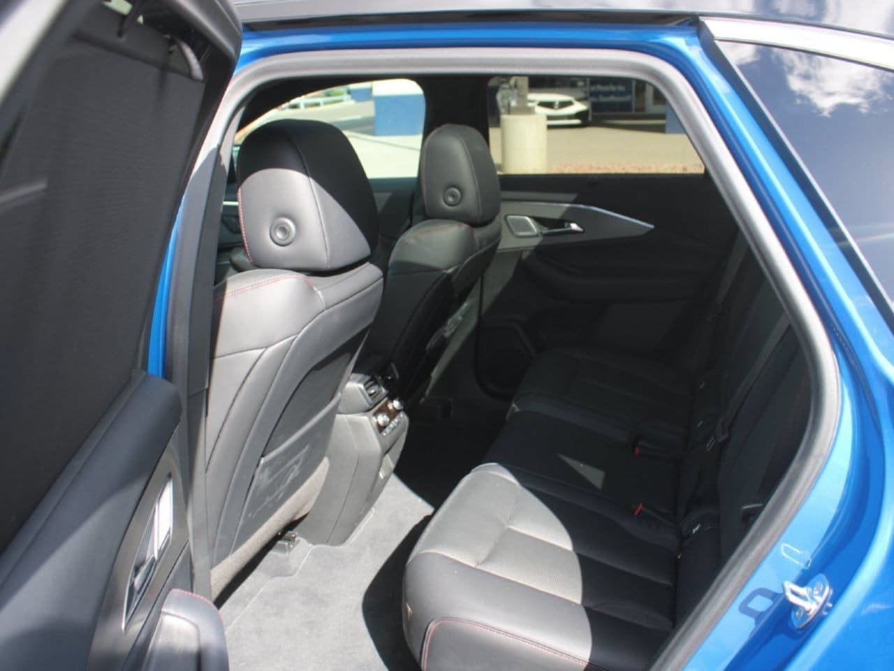 Used 2024 Acura ZDX Type S AWD/4WD image 12