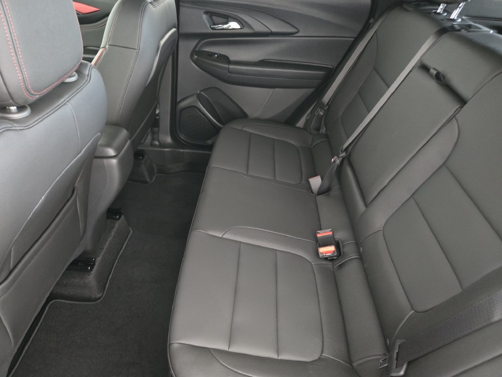 New 2026 Chevrolet TrailBlazer RS w/ Driver Confidence Package FWD image 34