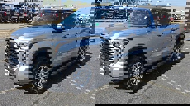 Used 2022 Toyota Tundra SR5 image 5