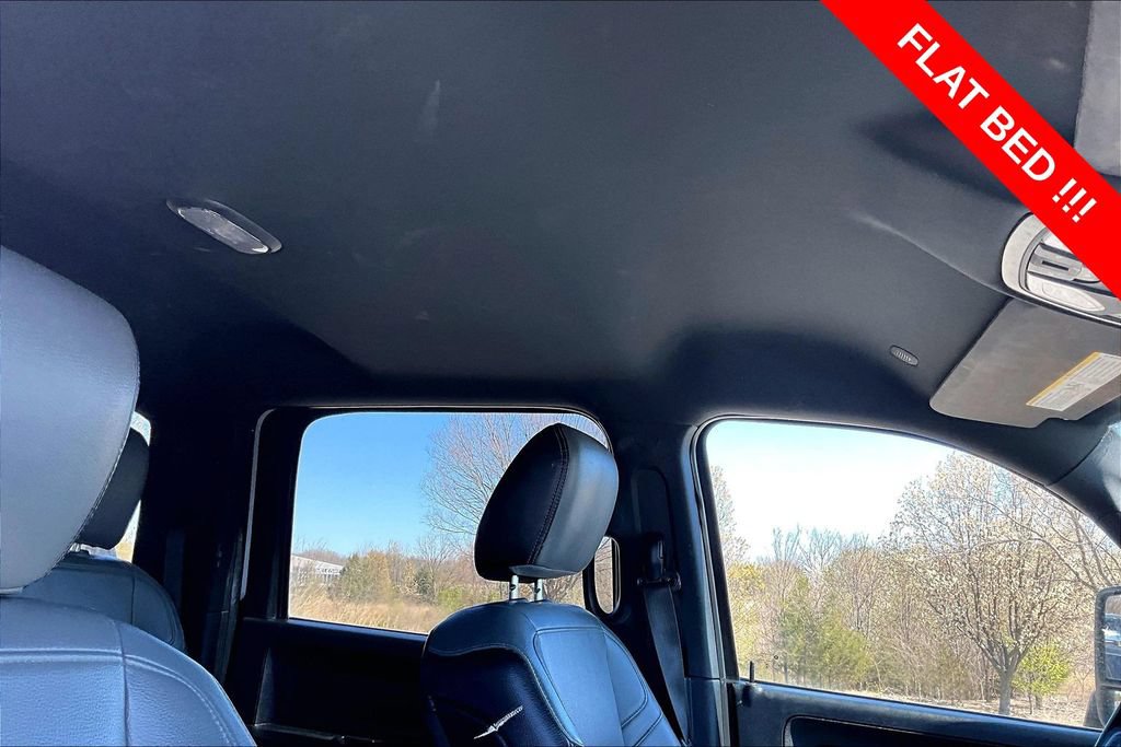 Used 2024 RAM 3500 Tradesman w/ Chrome Appearance Group AWD/4WD image 18