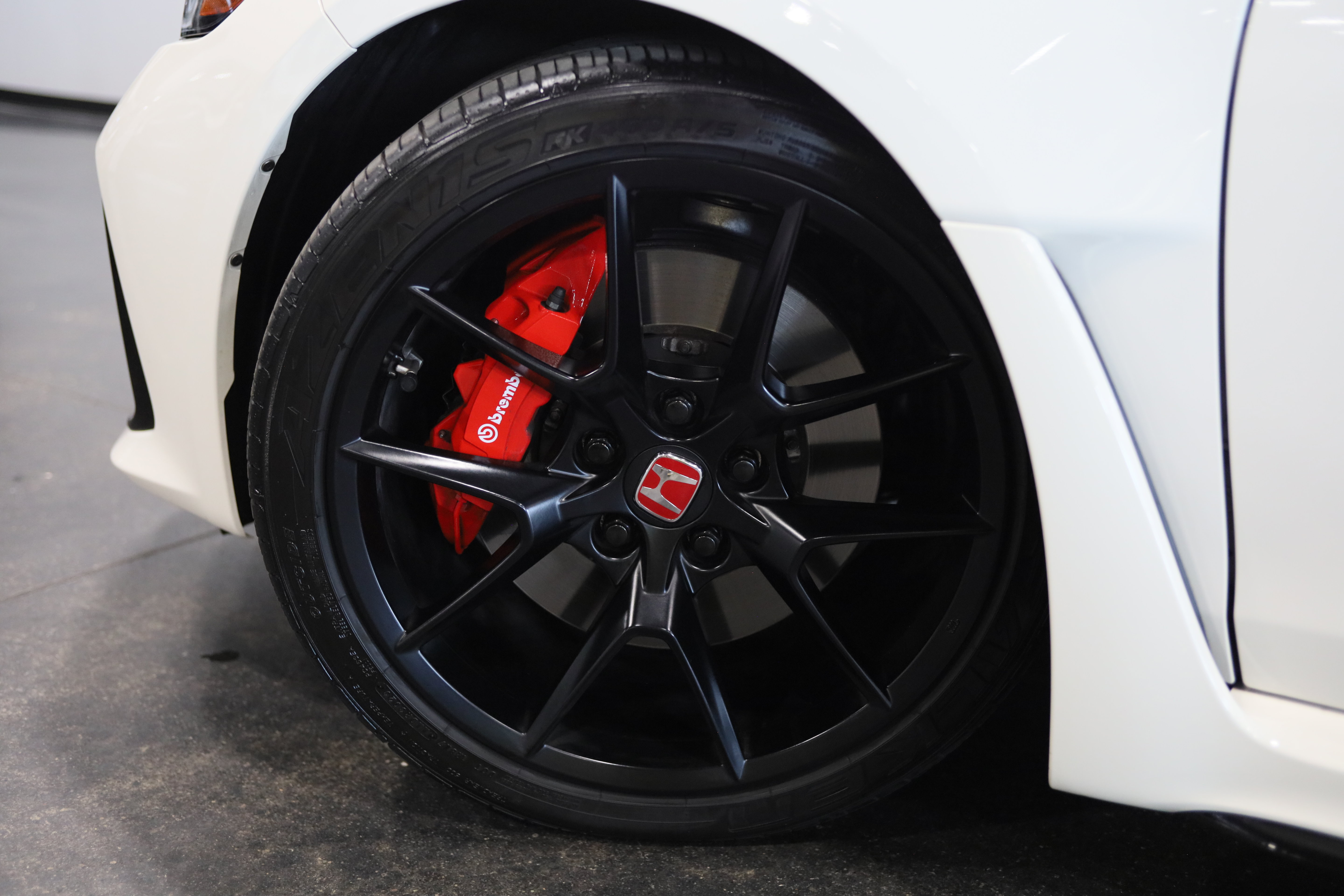 Used 2023 Honda Civic Type R image 13