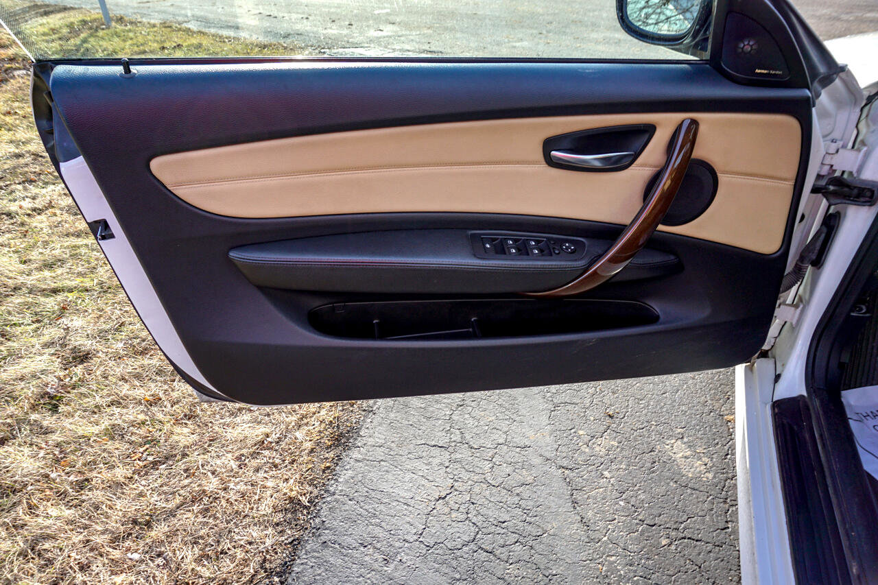 Used 2012 BMW 128i Convertible image 26