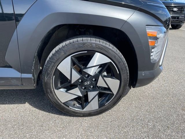 Used 2024 Hyundai Kona Limited image 41