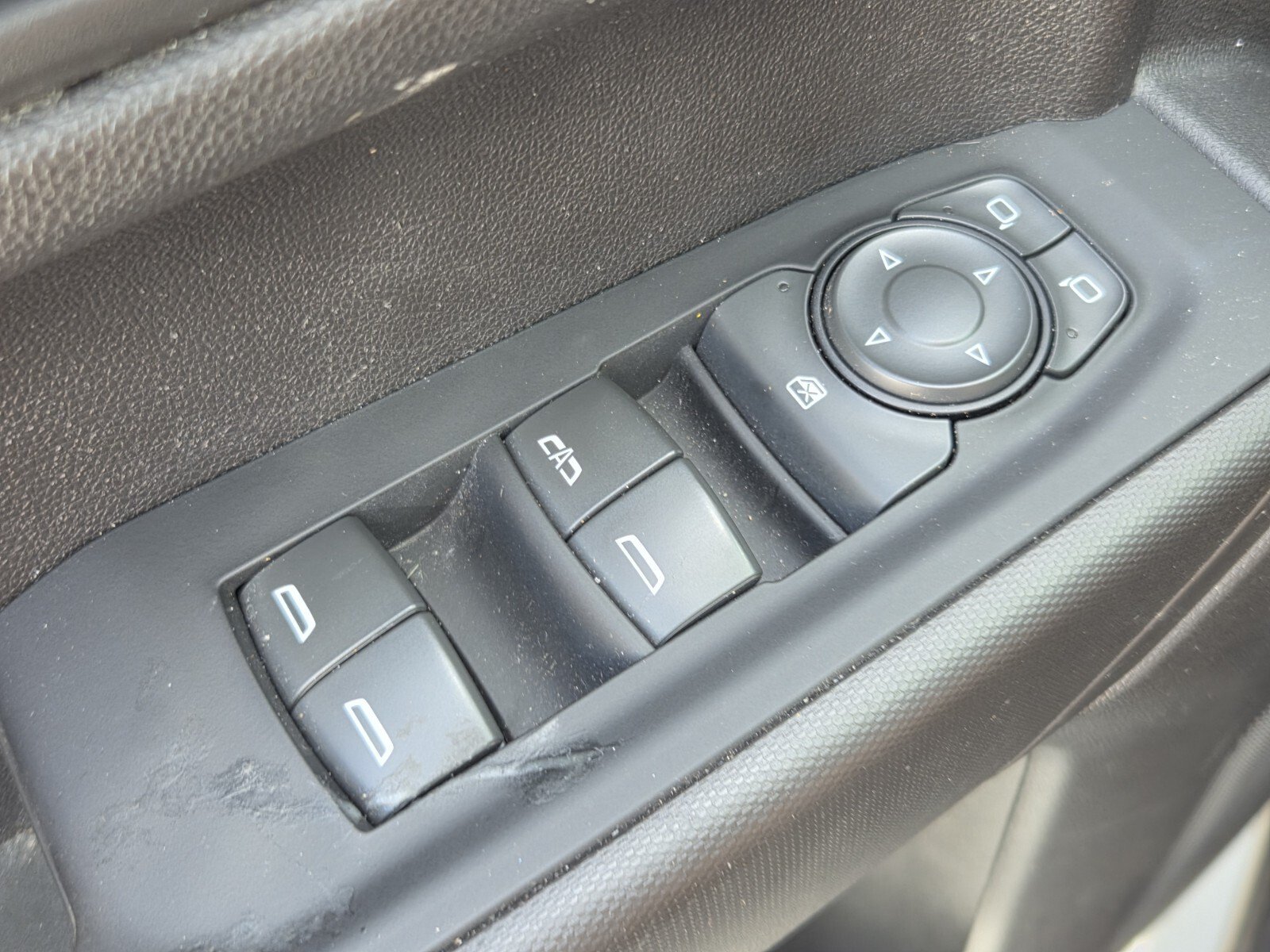 Used 2022 Chevrolet Silverado 1500 Custom RWD image 27