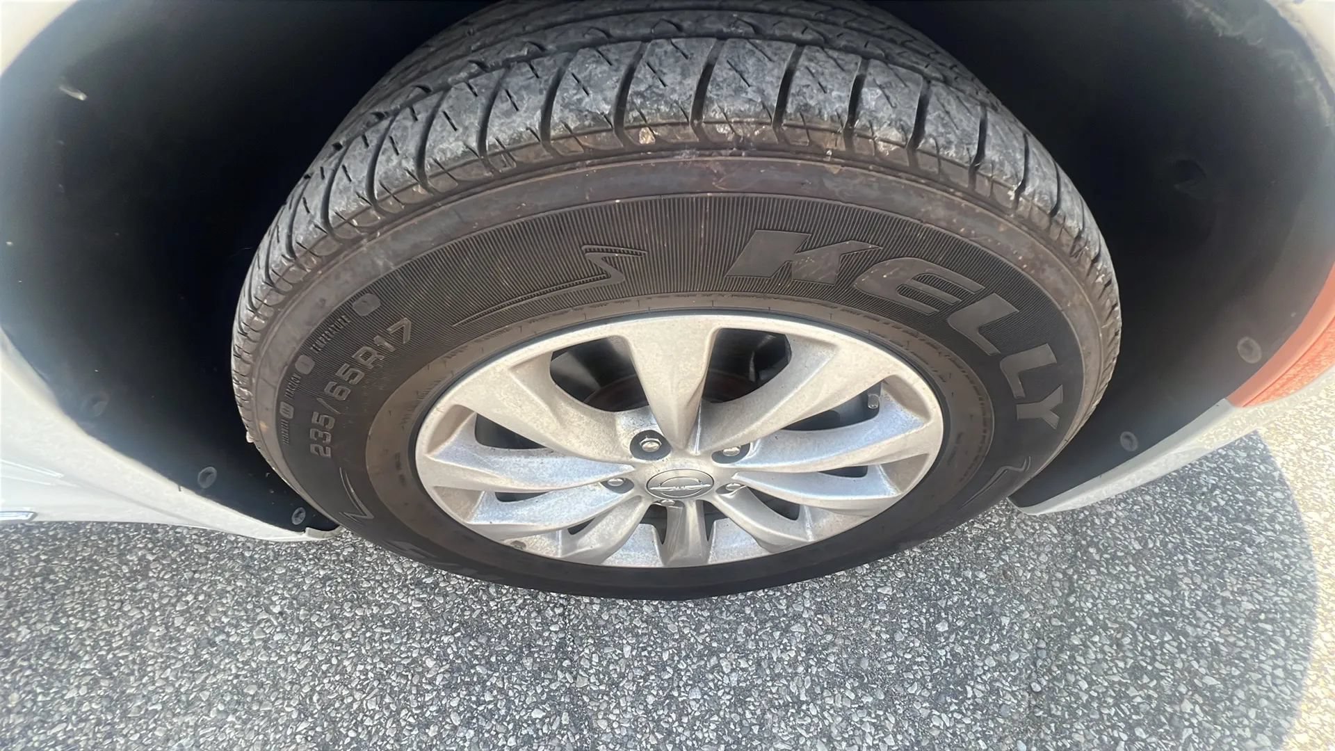 Used 2018 Chrysler Pacifica Touring-L Plus FWD image 13