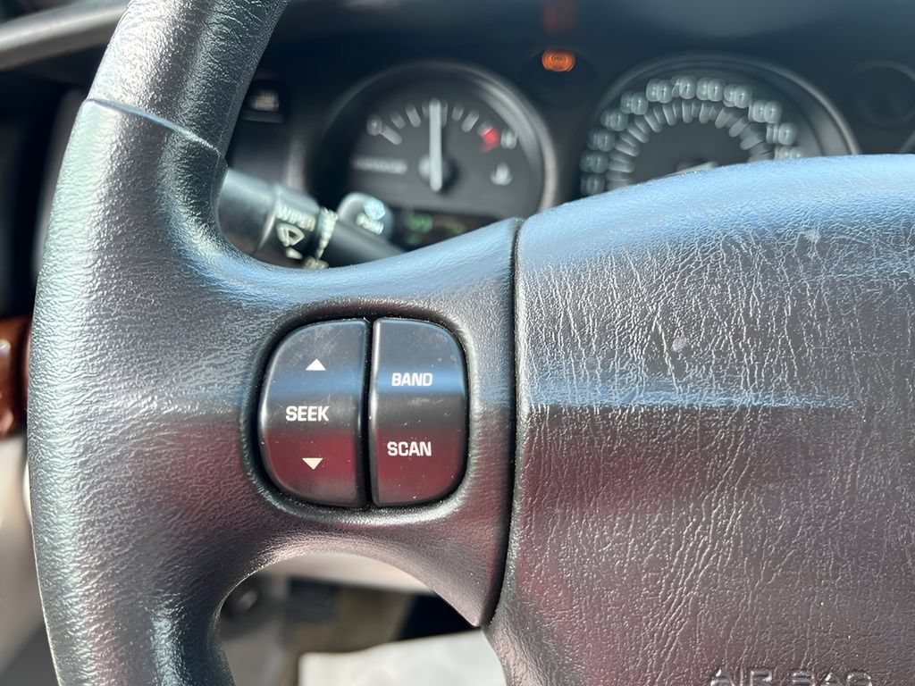 Used 2005 Buick Le Sabre Custom w/ Wheel And Sound Package FWD image 16