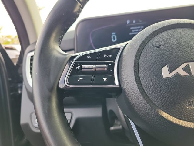 Used 2025 Kia Seltos S FWD image 23