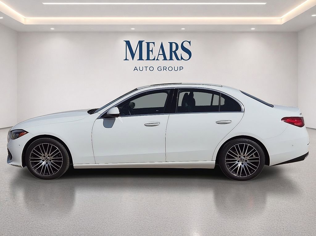 Used 2023 Mercedes-Benz C 300 Sedan image 2