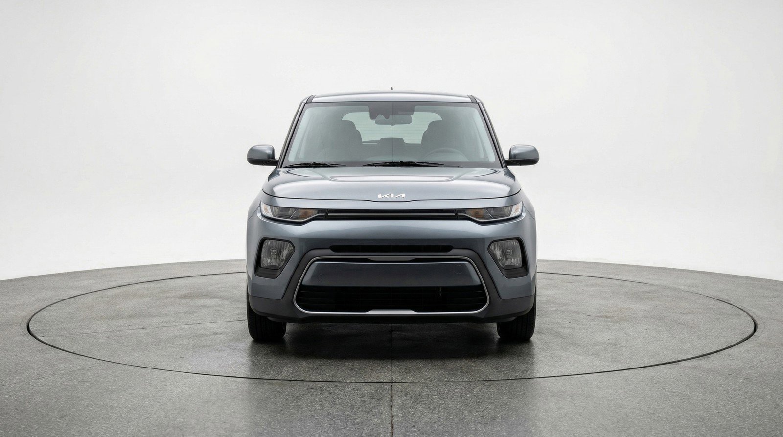 Used 2025 Kia Soul LX w/ LX Technology Package image 2