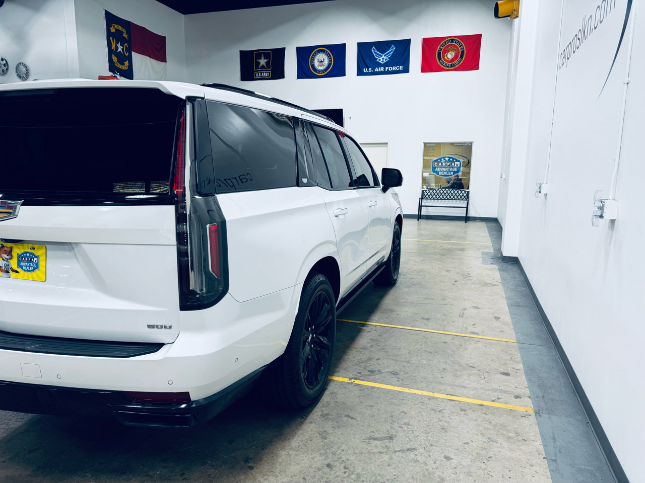 Used 2022 Cadillac Escalade Sport Platinum w/ Heavy-Duty Trailer Package image 23