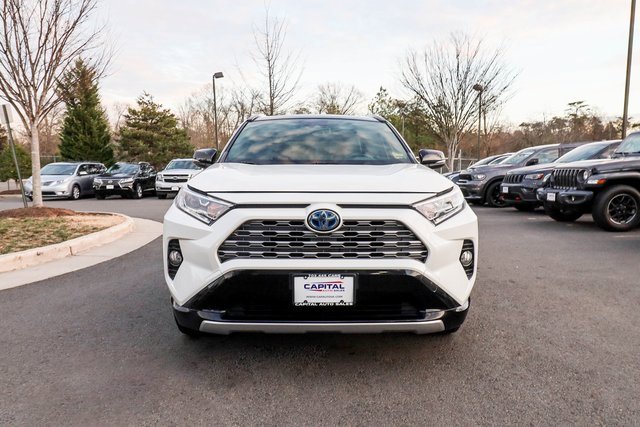 Used 2019 Toyota RAV4 XSE image 2