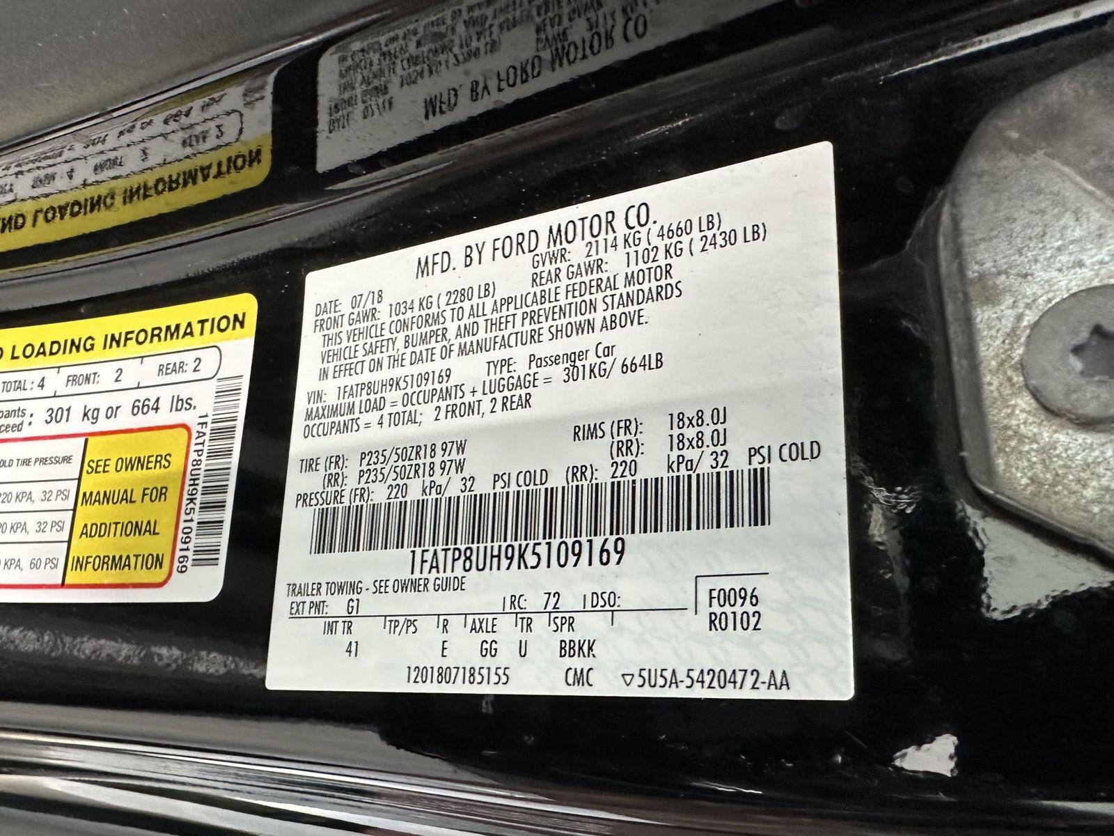 Used 2019 Ford Mustang Premium RWD image 18