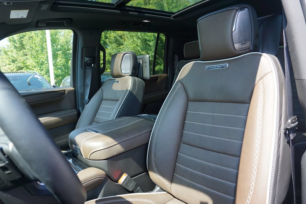 Used 2026 GMC Yukon XL Denali Ultimate AWD/4WD image 13