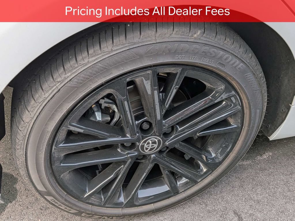 Used 2026 Toyota Camry SE w/ Convenience Package FWD image 9