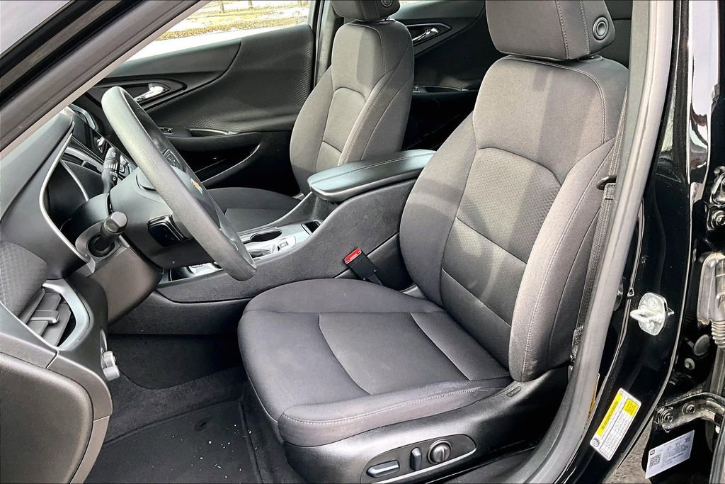 Used 2024 Chevrolet Malibu LT image 22