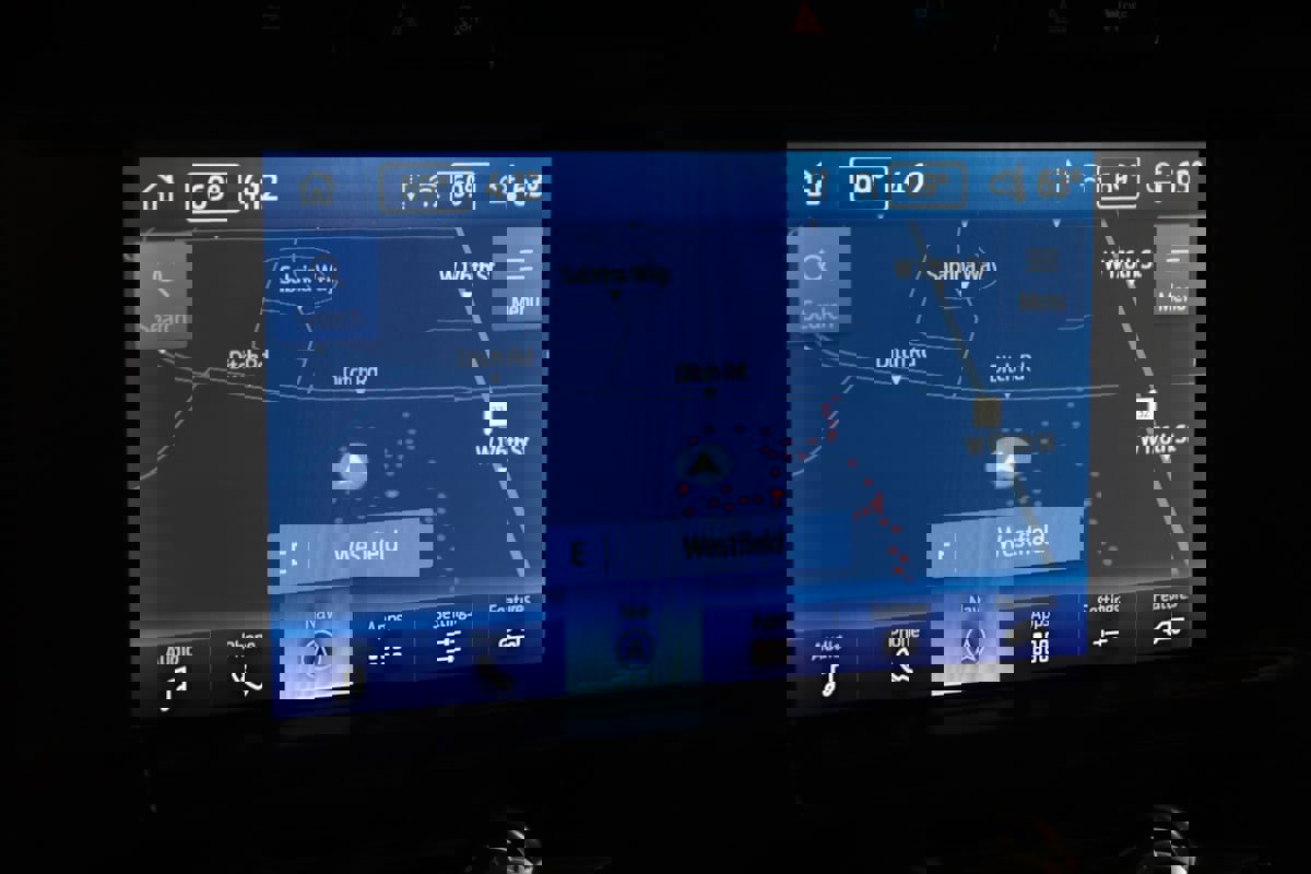 Used 2023 Ford F150 XLT w/ Equipment Group 301A Mid AWD/4WD image 9